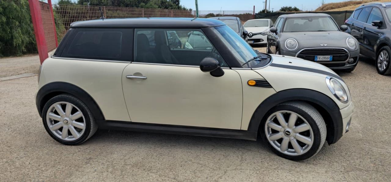 Mini 1.6 16V Cooper D Chili