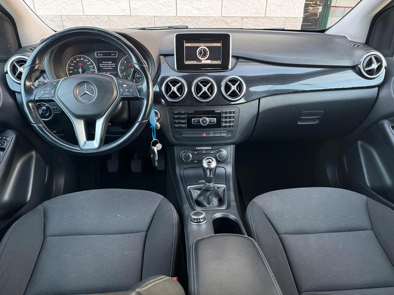 Mercedes-benz B 180 BlueEFFICIENCY Premium