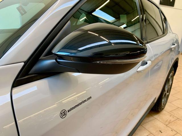 Alfa Romeo Stelvio Stelvio 2023 2.0 T Sprint Q4 280cv auto - 25.790km