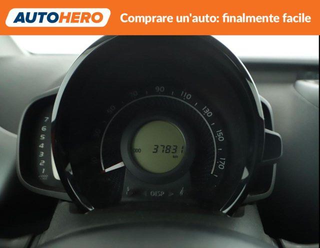 TOYOTA Aygo Connect 1.0 VVT-i 72 CV 5 porte x-play