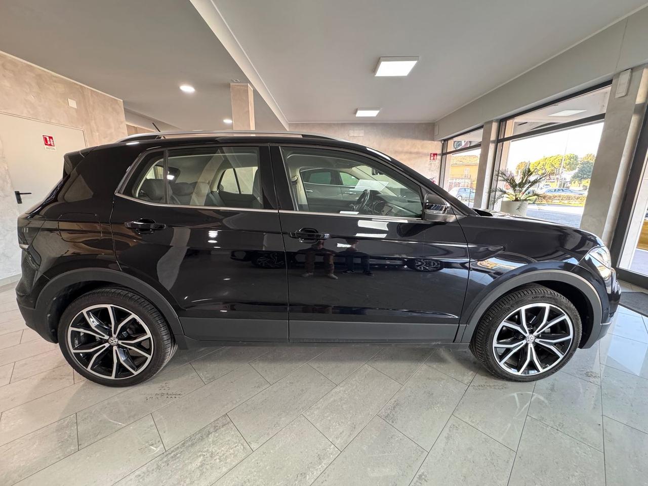 Volkswagen T-Cross Advanced 1.0 TSI DSG