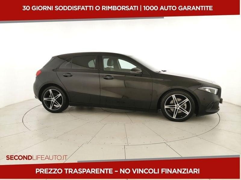 Mercedes-Benz Classe A - W177 2018 A 180 d Sport Night edition auto