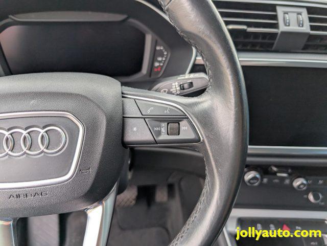 AUDI Q3 35 TDI S tronic Business