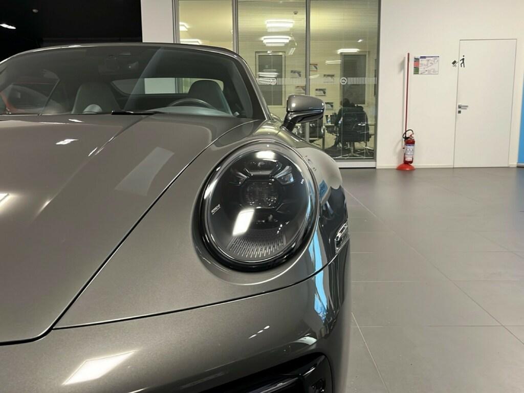 Porsche 911 Cabrio 3.0 Carrera PDK