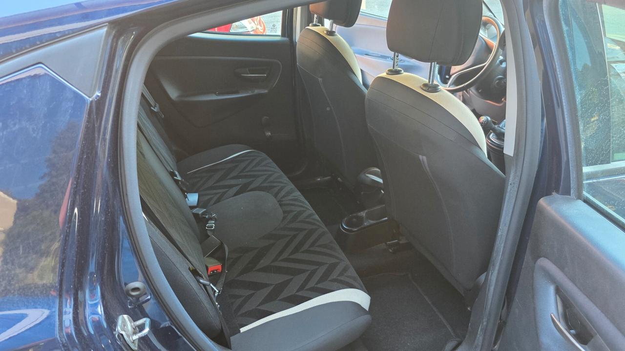 Lancia Ypsilon 1.3 MJT 16V 95 CV 5 porte S&S Opening Edition