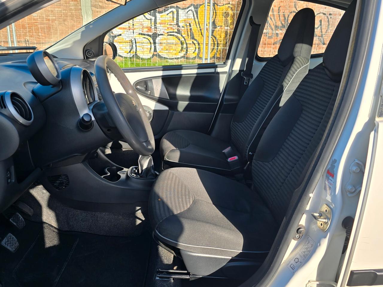 Peugeot 107 1.0 68CV 5p. Active