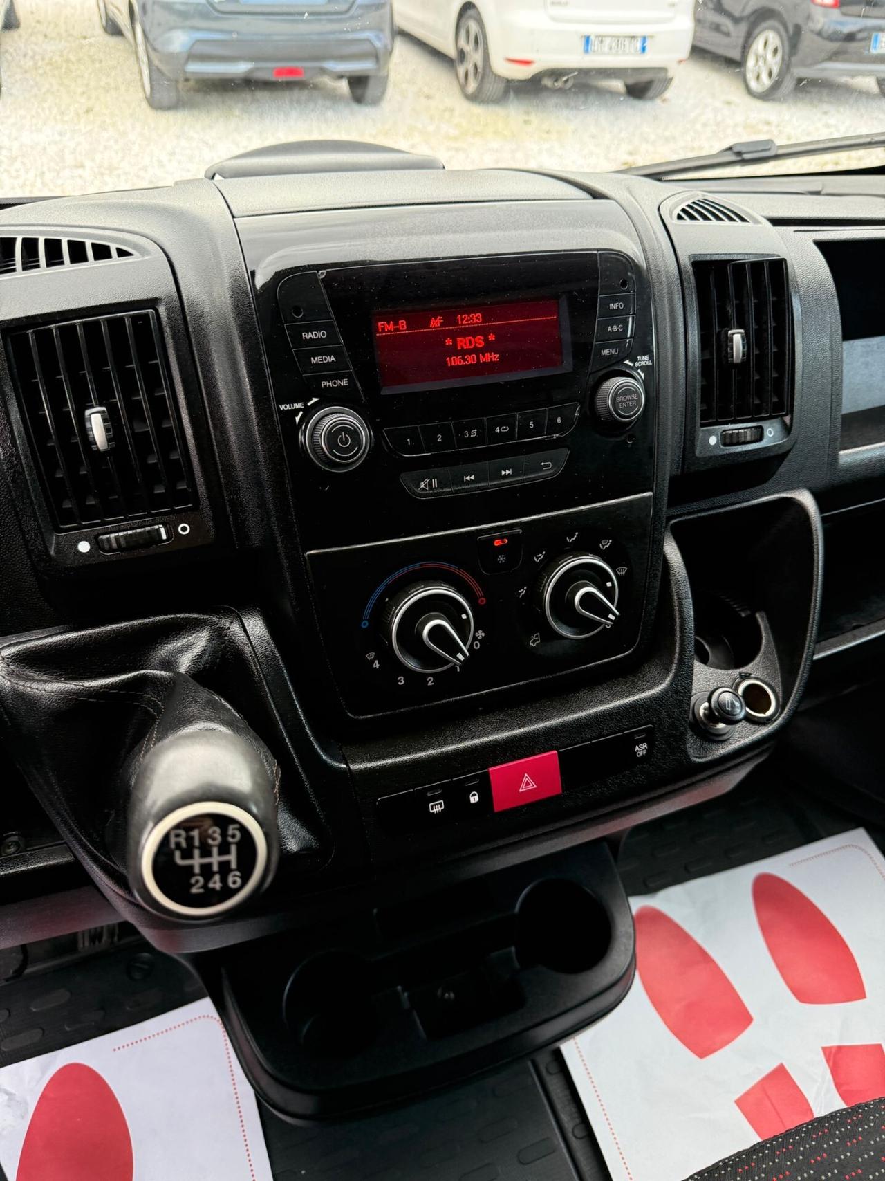 Peugeot Boxer L1H1 2.2 Bluehdi 120CV