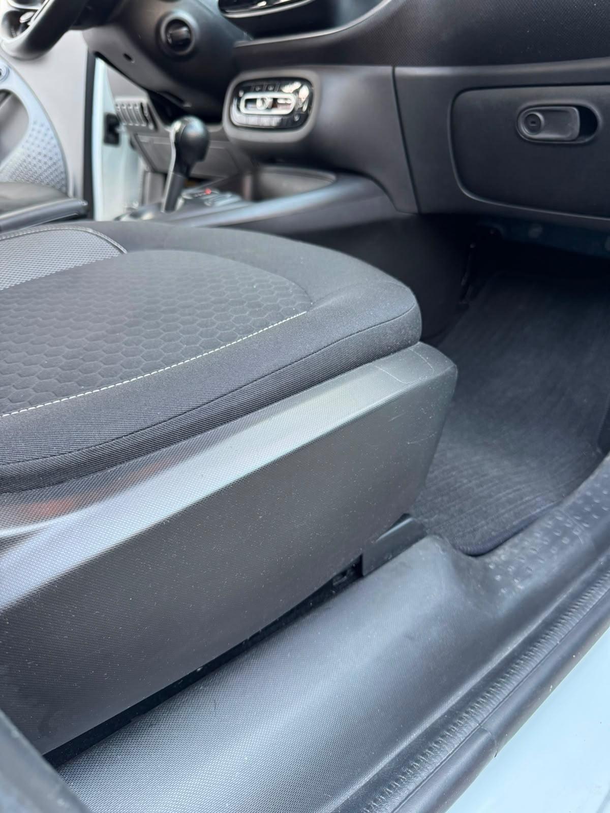 Smart ForFour EQ Pulse