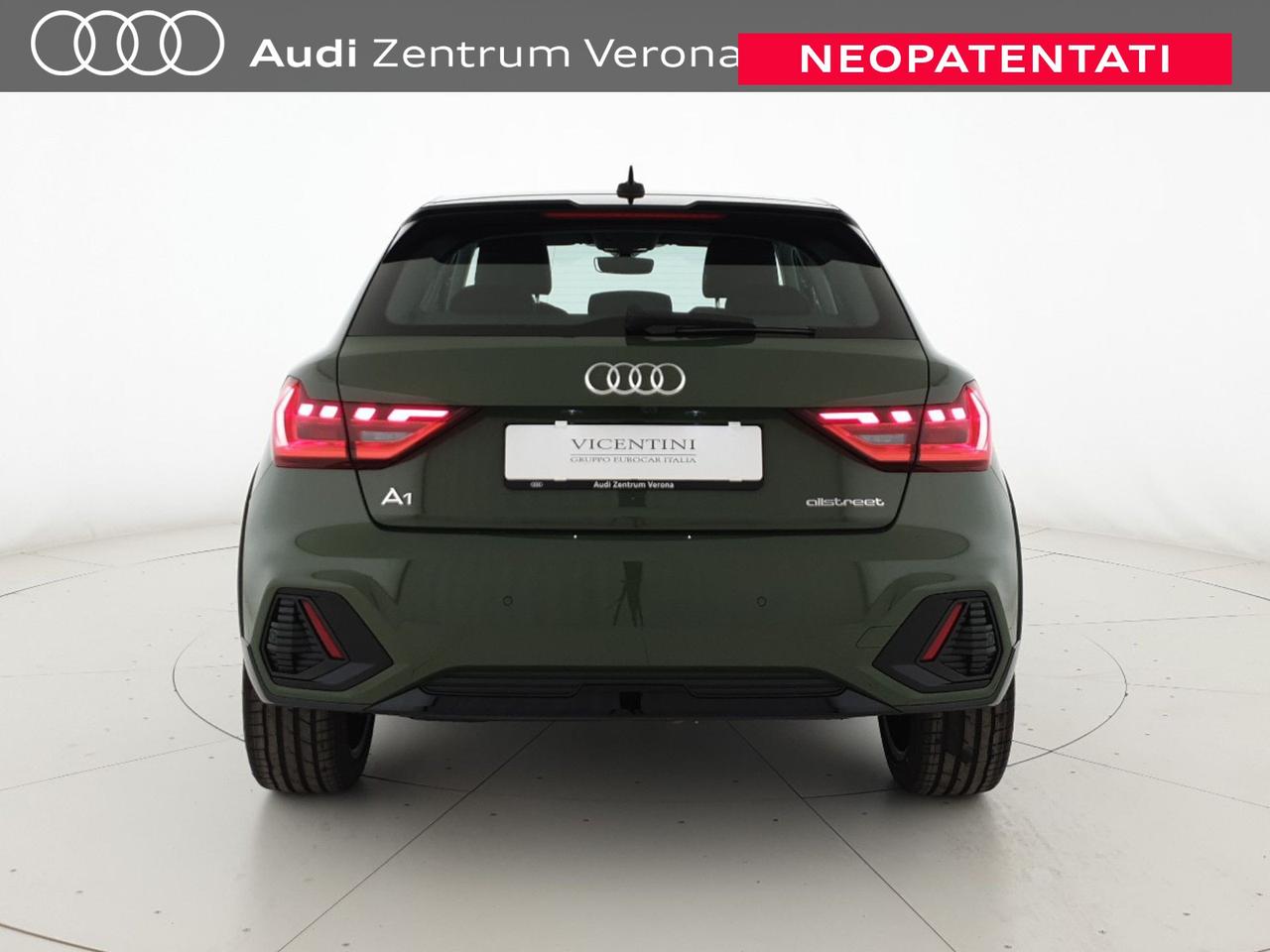 Allstreet 30TFSI 116CV S tronic Identity Contrast