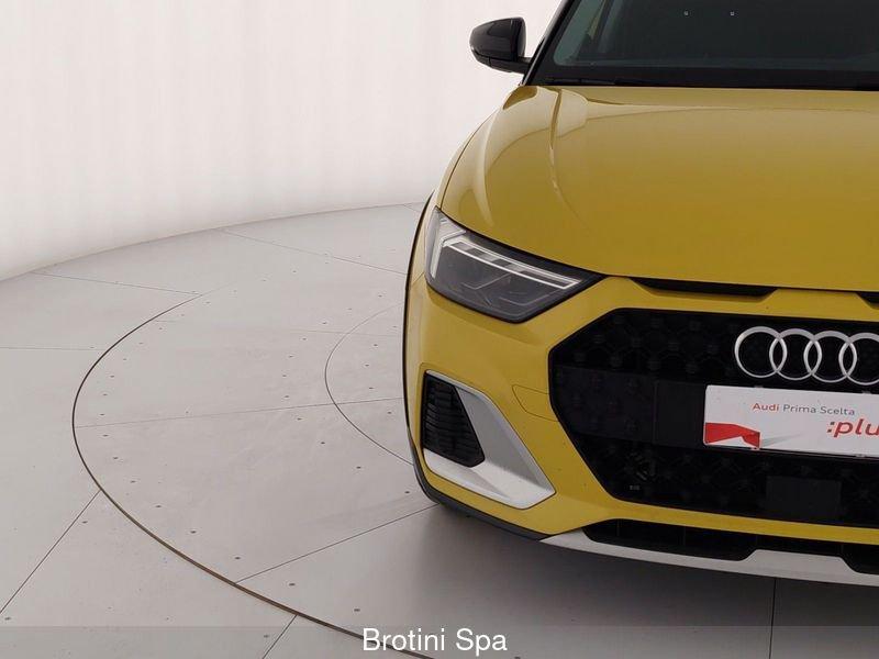 Audi A1 A1 citycarver 30 TFSI Admired
