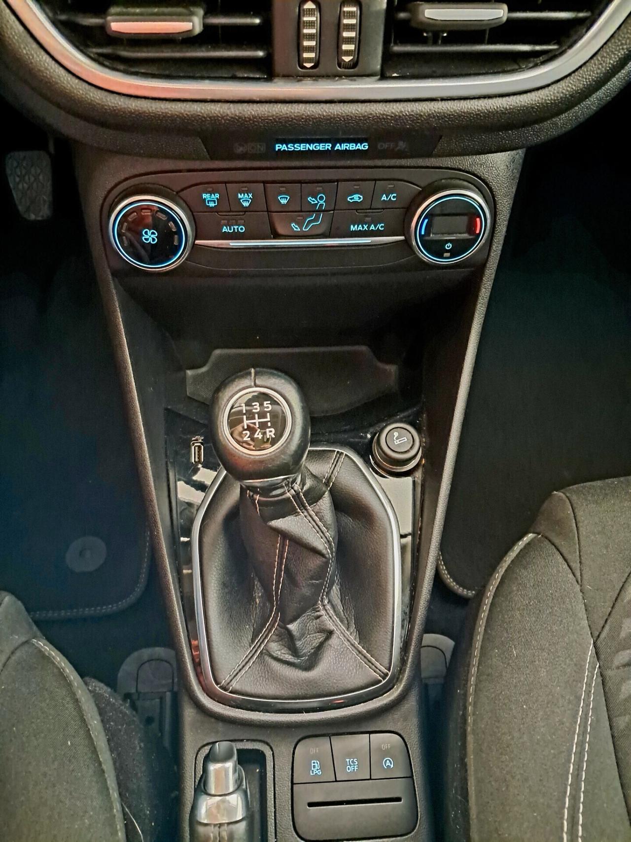 Ford Fiesta 1.1 75 CV GPL 5 porte Titanium