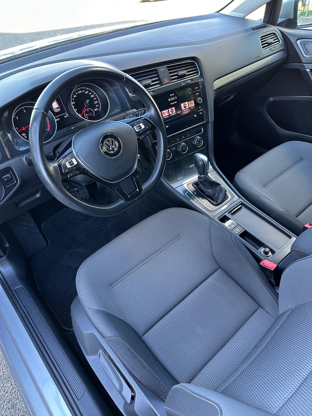 Volkswagen Golf 1.6 TDI DSG Business BlueMotion Technology - 2017