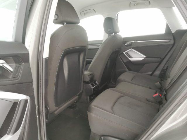 AUDI Q3 35 TDI S tronic Business