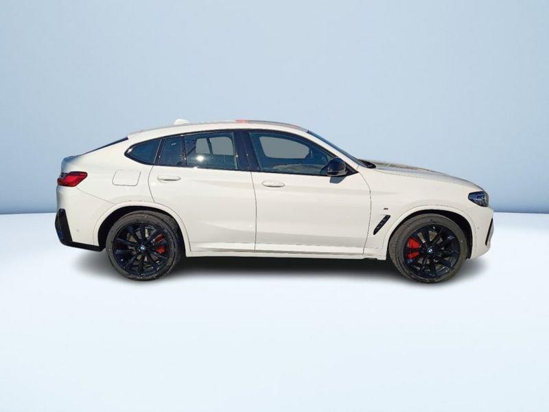 BMW X4 M40i
