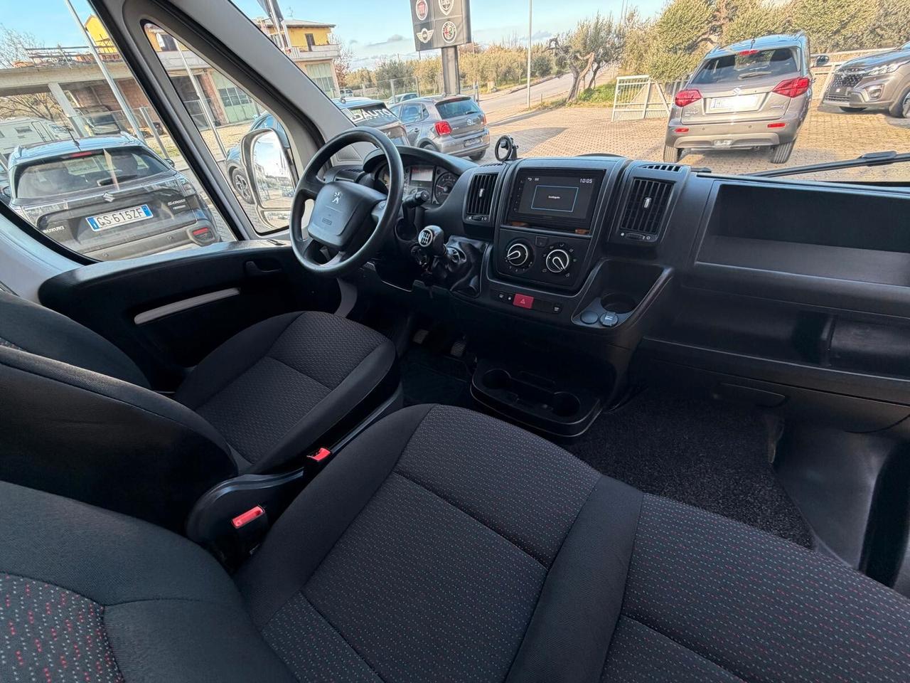 Peugeot Boxer 2.2 140cv PM-TM - ok neopatentati -