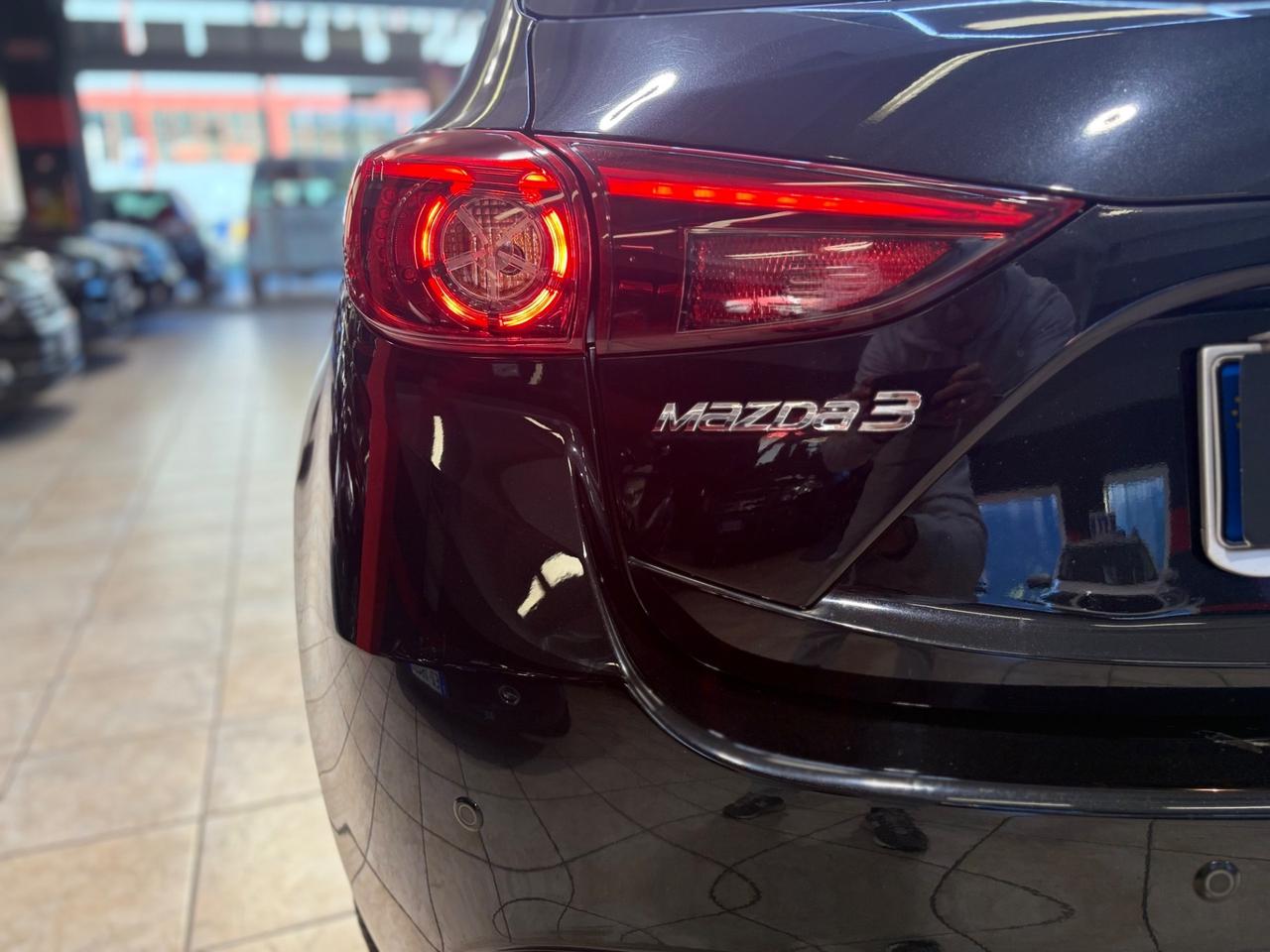 Mazda3 1.5 Skyactiv-D Exceed 98.000km