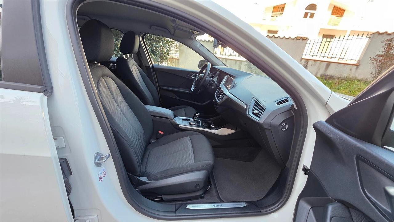 Bmw 116 116d 5p. Aut. Business Advantage