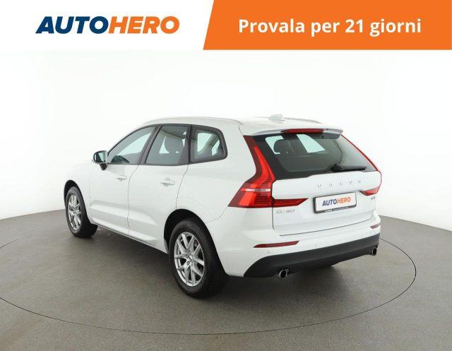 VOLVO XC60 B4 (d) AWD Geartronic Momentum