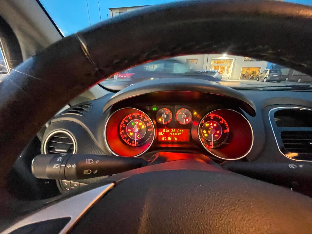 Fiat Punto 1.3 MJT II S&S 95 CV 5 porte Street