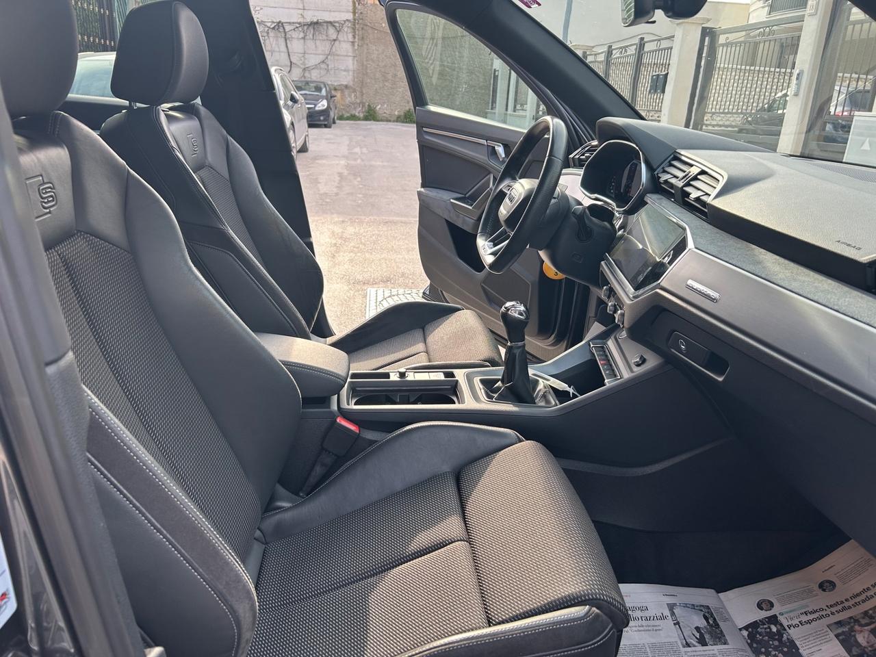 Audi Q3 35 TDI quattro S line edition