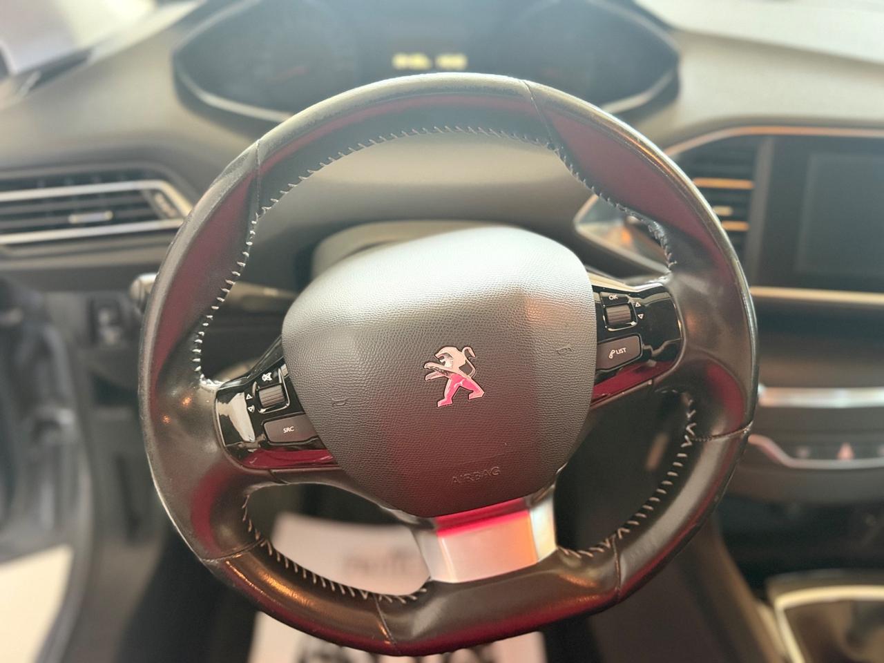 Peugeot 308 BlueHDi 120 S&S SW Active NEOPATENTATI