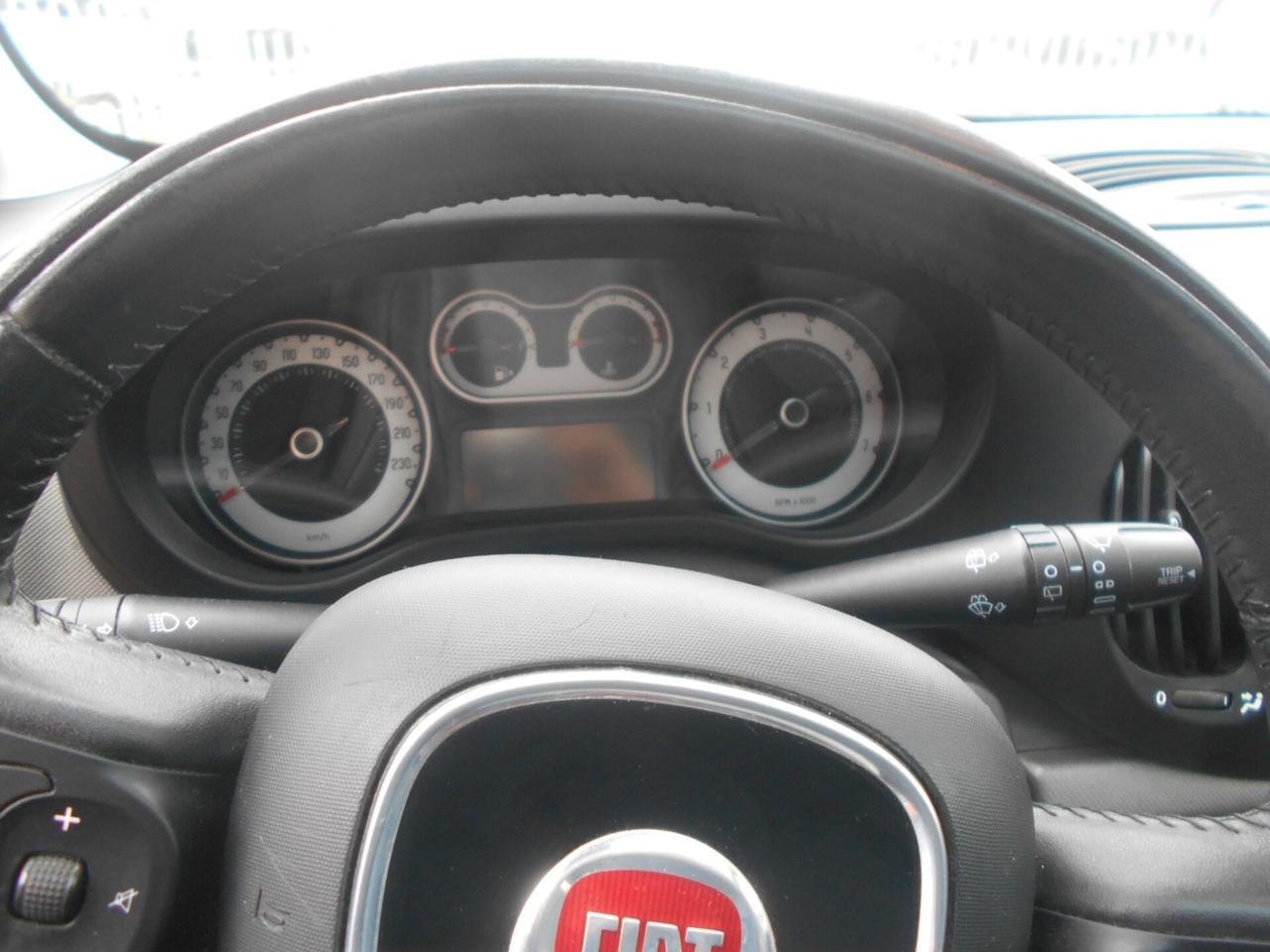 Fiat 500L 0.9 TwinAir Turbo Natural Power Lounge