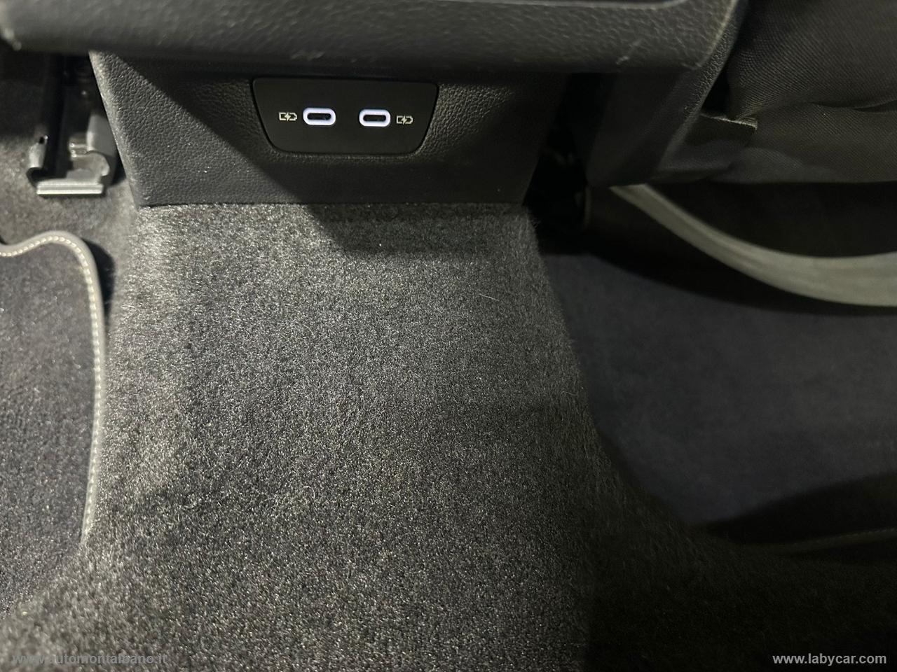 VOLKSWAGEN Golf 2.0 TDI DSG SCR Style