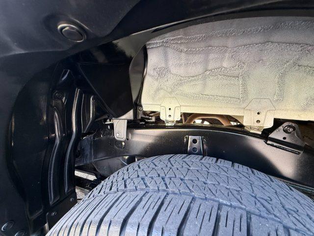 TOYOTA Hilux 2.8 D A/T 4WD Double Cab Invincible IVA ESPOSTA