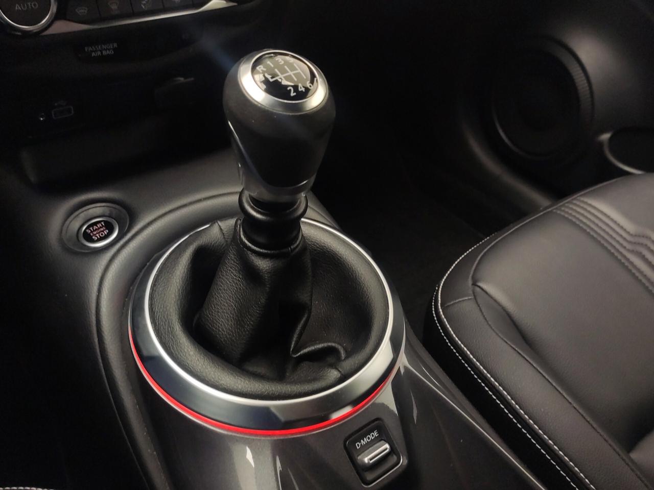 Nissan Juke 1.0 DIG-T 114 CV Tekna