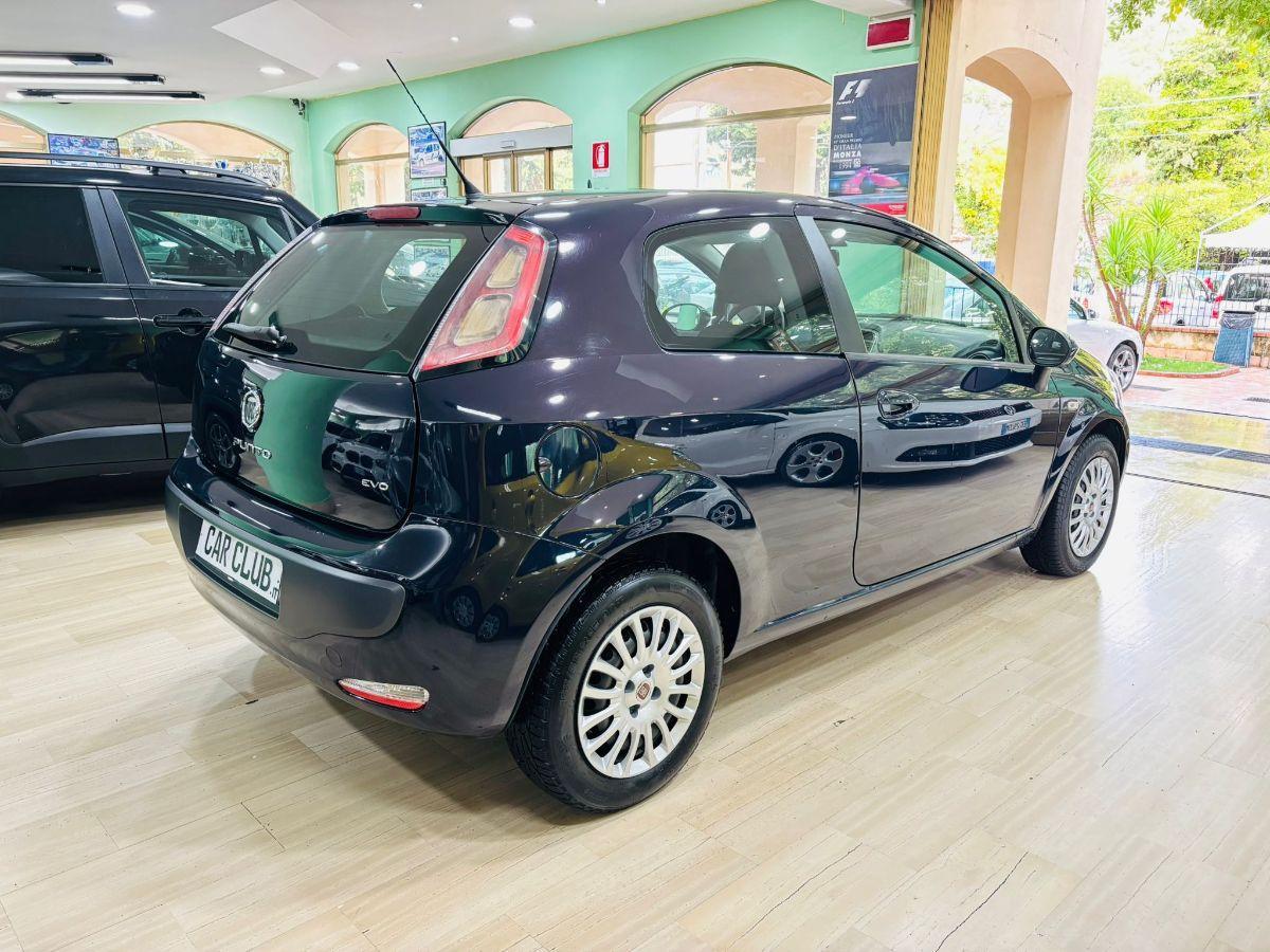 Fiat Punto Evo 1.4 M.Air 16V 105cv 3p. S&S Sport