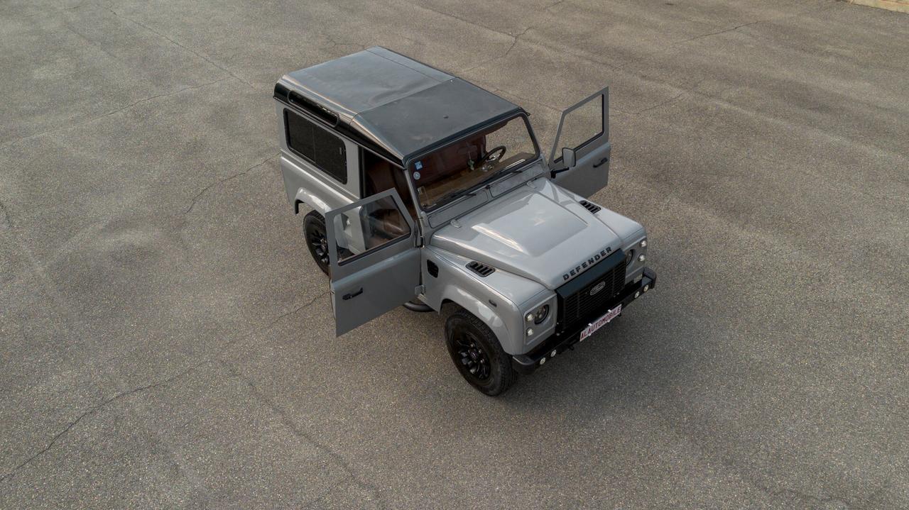 Land Rover Defender 90 2.5 300tdi* Restauro totale* Sedili Sparco* Pelle Marrone* Stupendo*