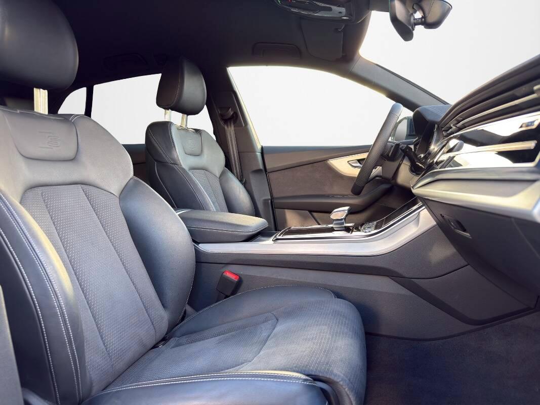 Audi Q8 3.0 TDI 286CV S line edition quattro Garanzia Audi