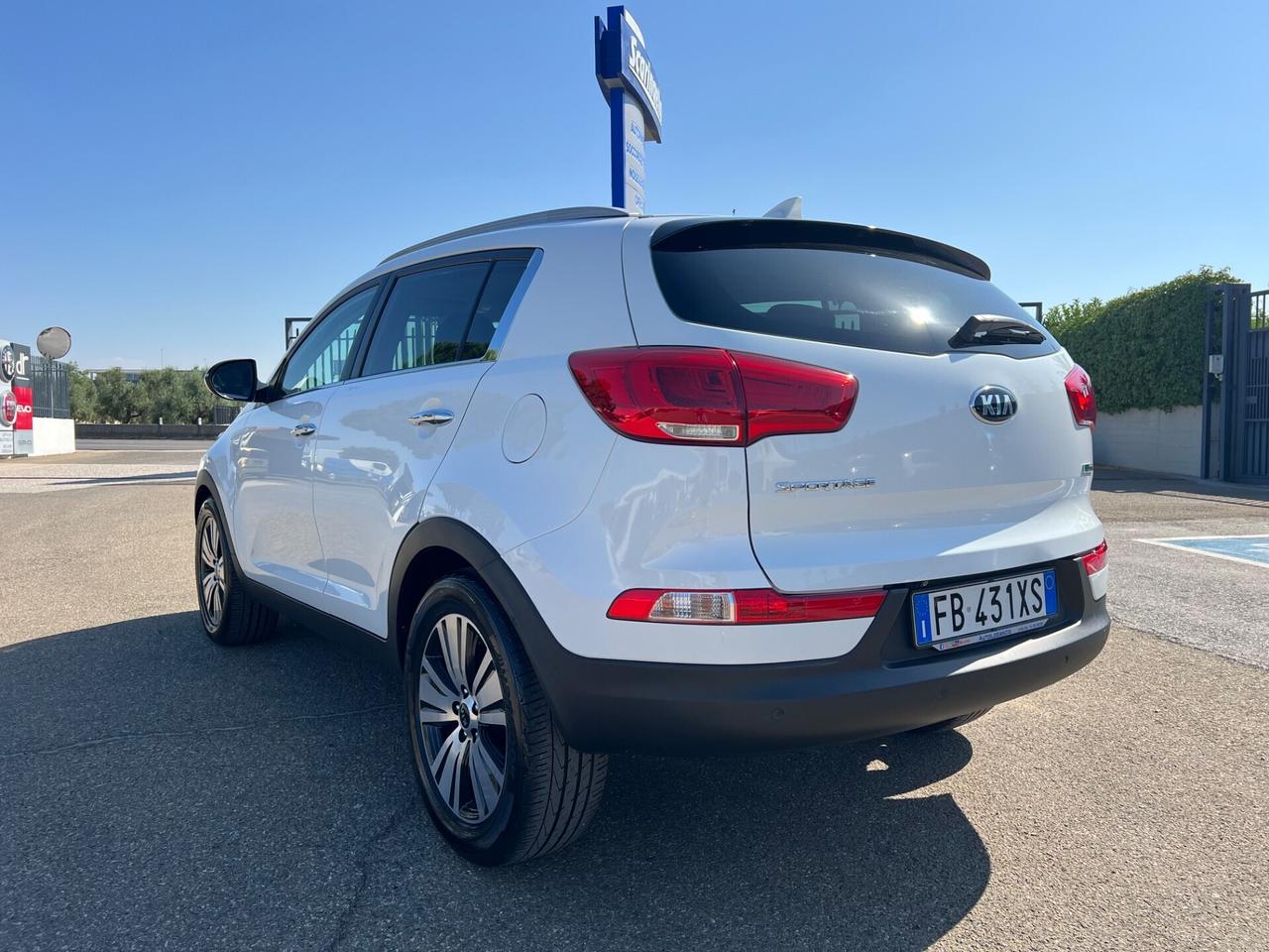 Kia Sportage 1.7 CRDI 2WD High Tech - 2016