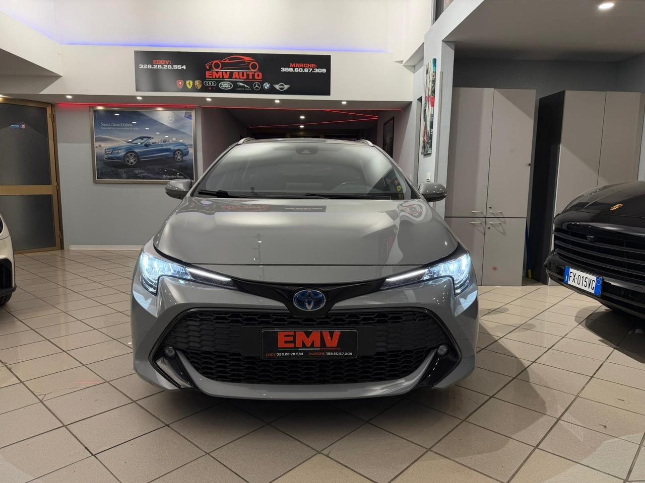 Toyota Corolla Touring Sports 1.8 Hybrid Business Tech