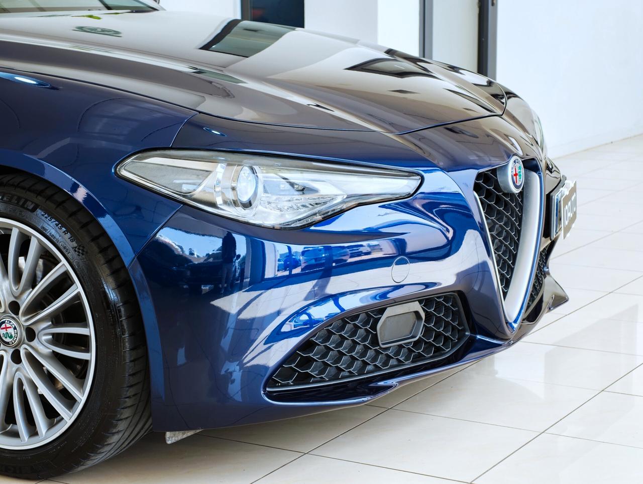 Alfa Romeo Giulia 2.2 Super 180CV Auto 2017