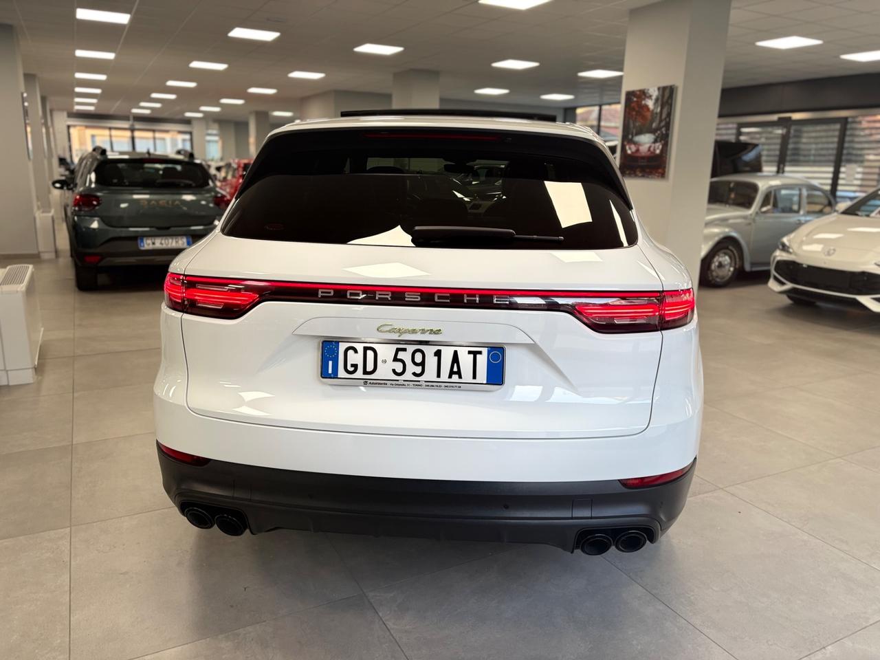 Porsche Cayenne 3.0 Hybrid 340cv 2020 km 91000