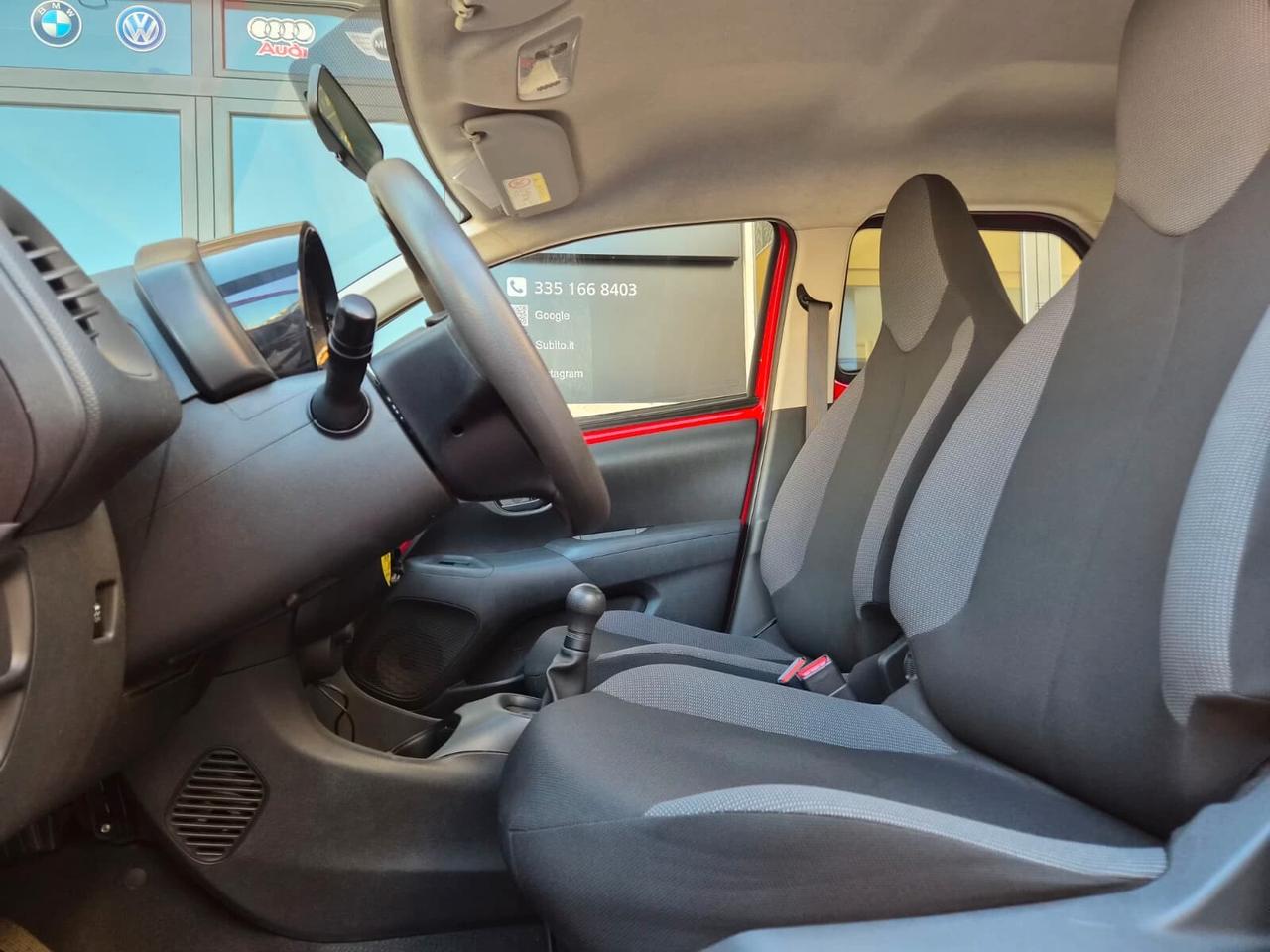 Toyota Aygo 1.0 VVT-i 69 CV 5 porte x-cool TSS