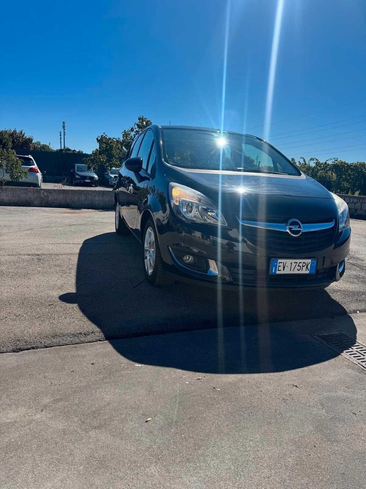 Opel Meriva 1.4 100CV Design Edition