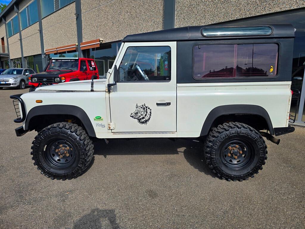 Land Rover Defender 90 2.5 Td5 SW 122CV