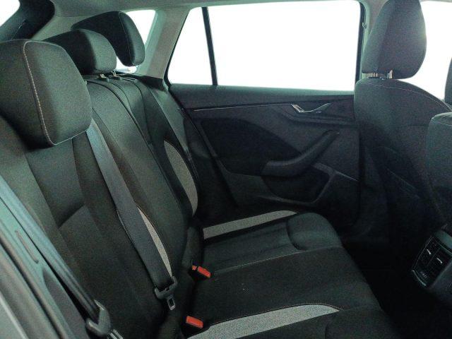 SKODA Kamiq 1.0 TSI 115 CV DSG Black Dots