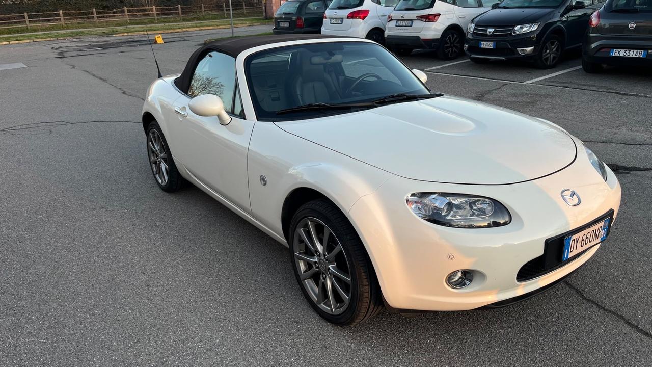 Mazda MX-5 Roadster Coupé 1.8L 16V Niseko