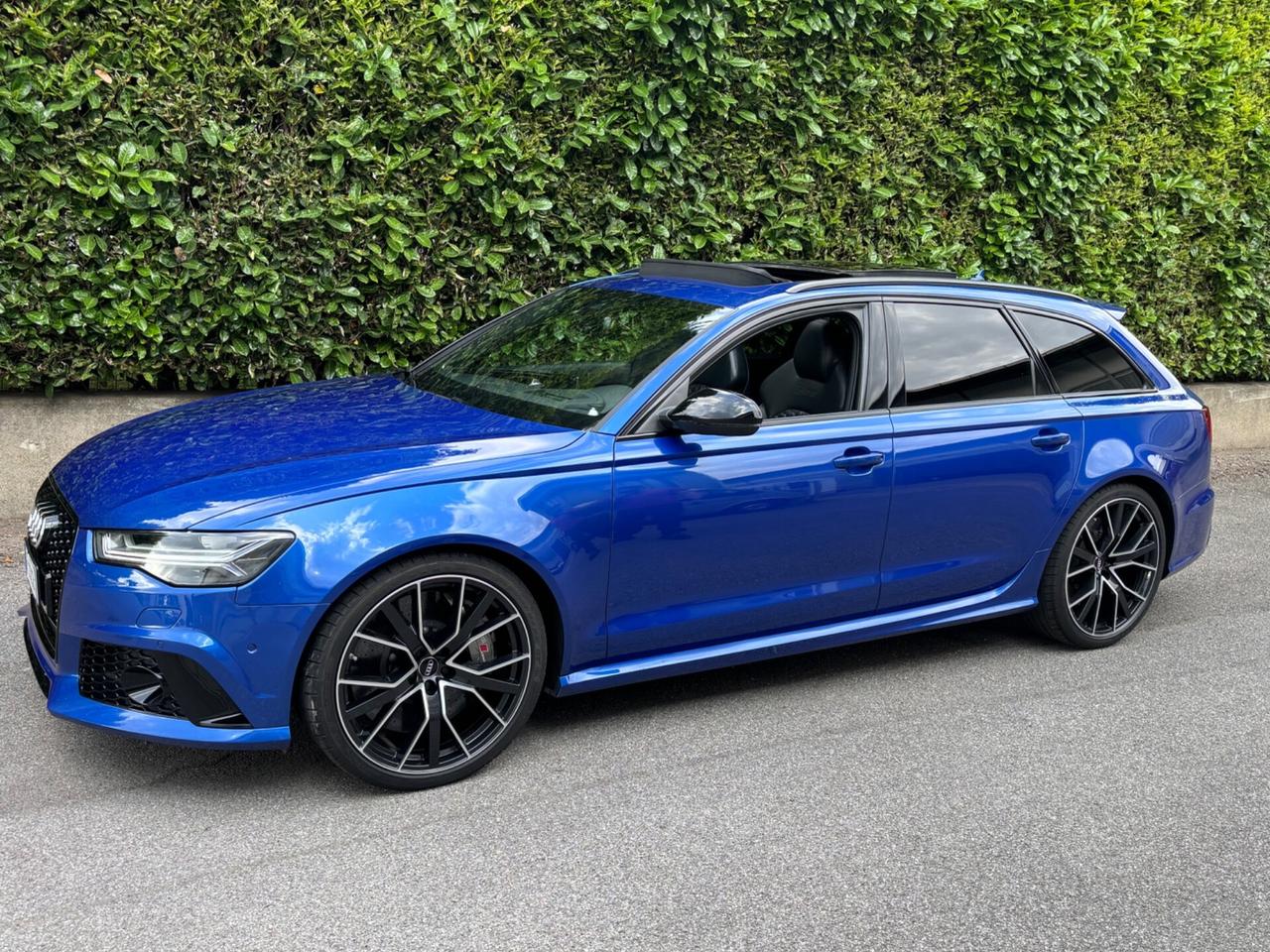 Audi RS6 RS 6 Avant 4.0 TFSI quattro tiptronic performance