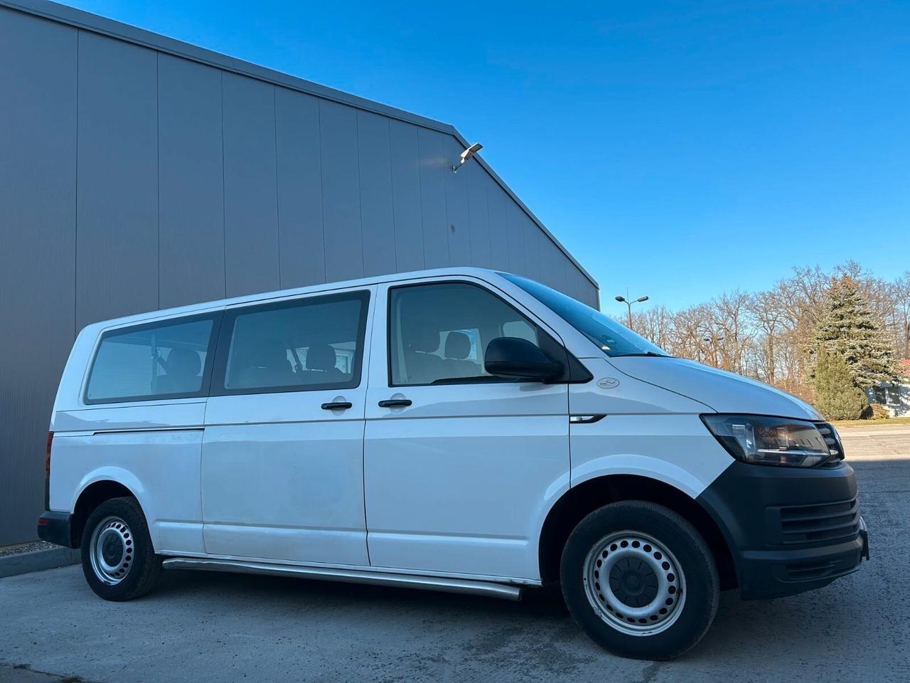 Volkswagen T6 UNICO PROPRIETARIO 9 POSTI
