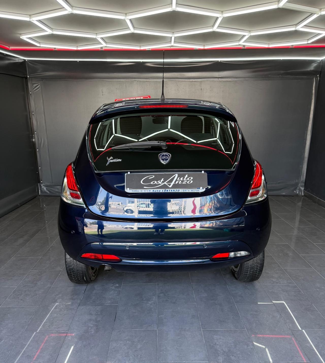 Lancia Ypsilon 0.9 Benz. /Metano Ecochic Platinum 2016