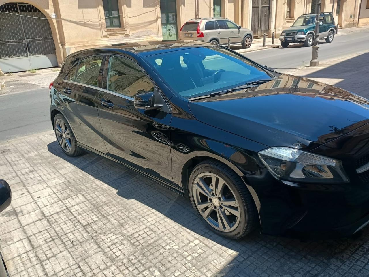 Mercedes-benz A 180 A 180 d Automatic Sport
