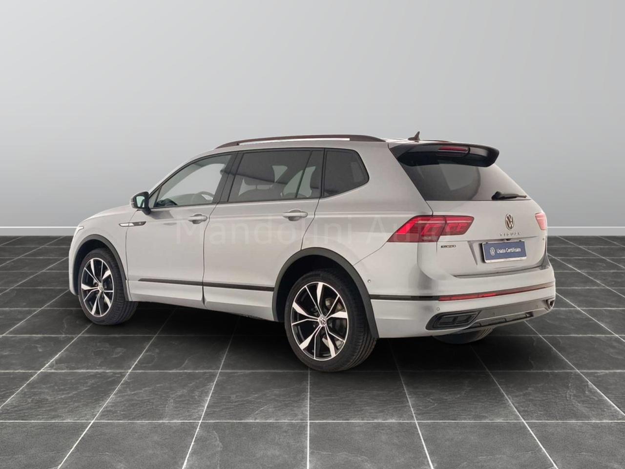 Volkswagen Tiguan allspace 2.0 tdi scr 150cv r-line 4motion dsg 7p.ti