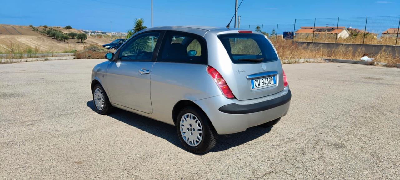 Lancia Ypsilon 1.3 Multijet 16V Platino