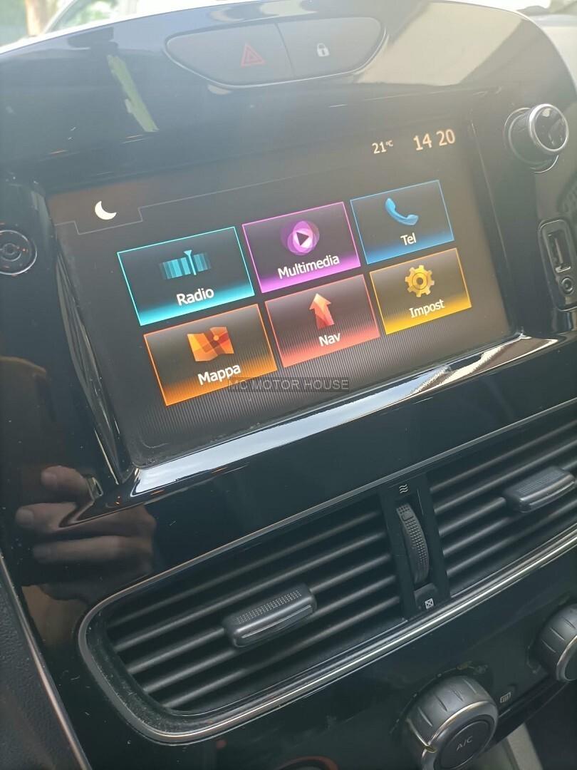 RENAULT CLIO BENZINA-GPL NEOPATENTATI RATE PERMUTE
