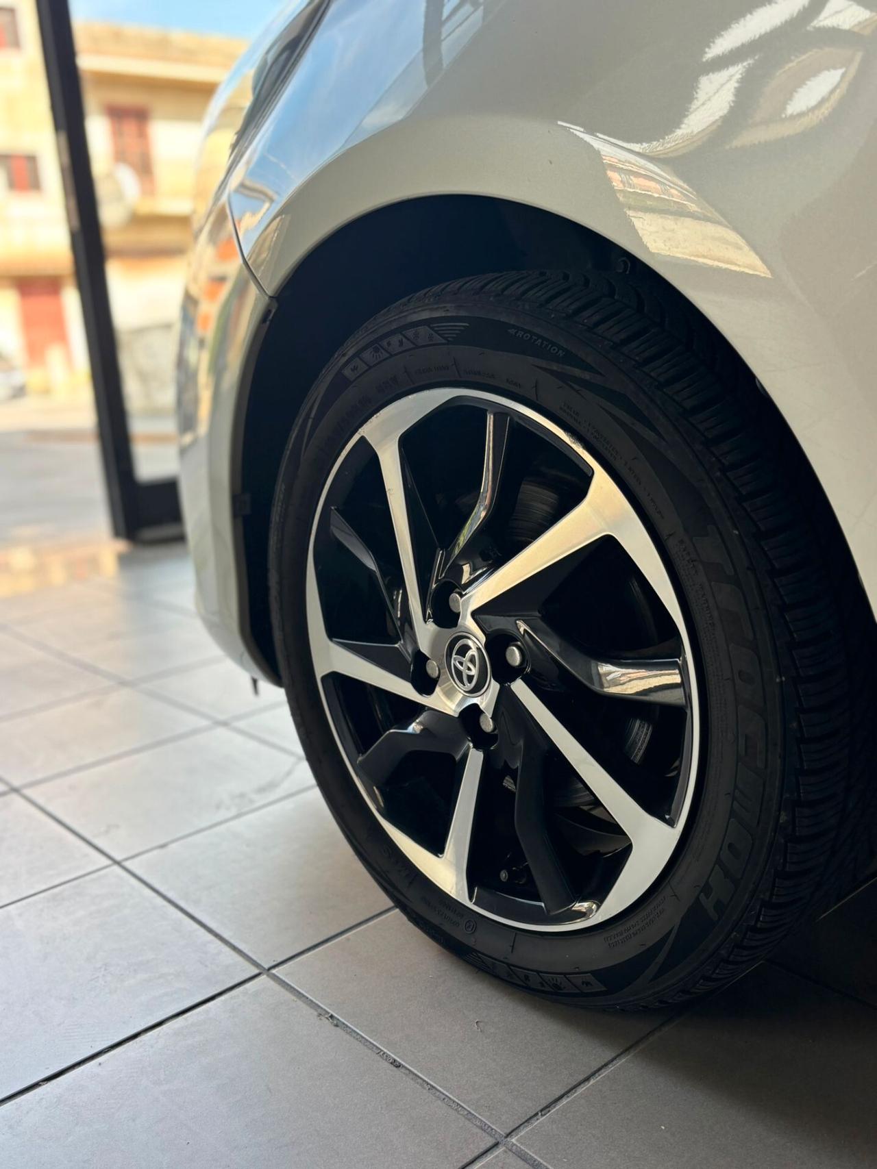 Toyota Yaris 1.5 Hybrid 5 porte GR-S 101cv