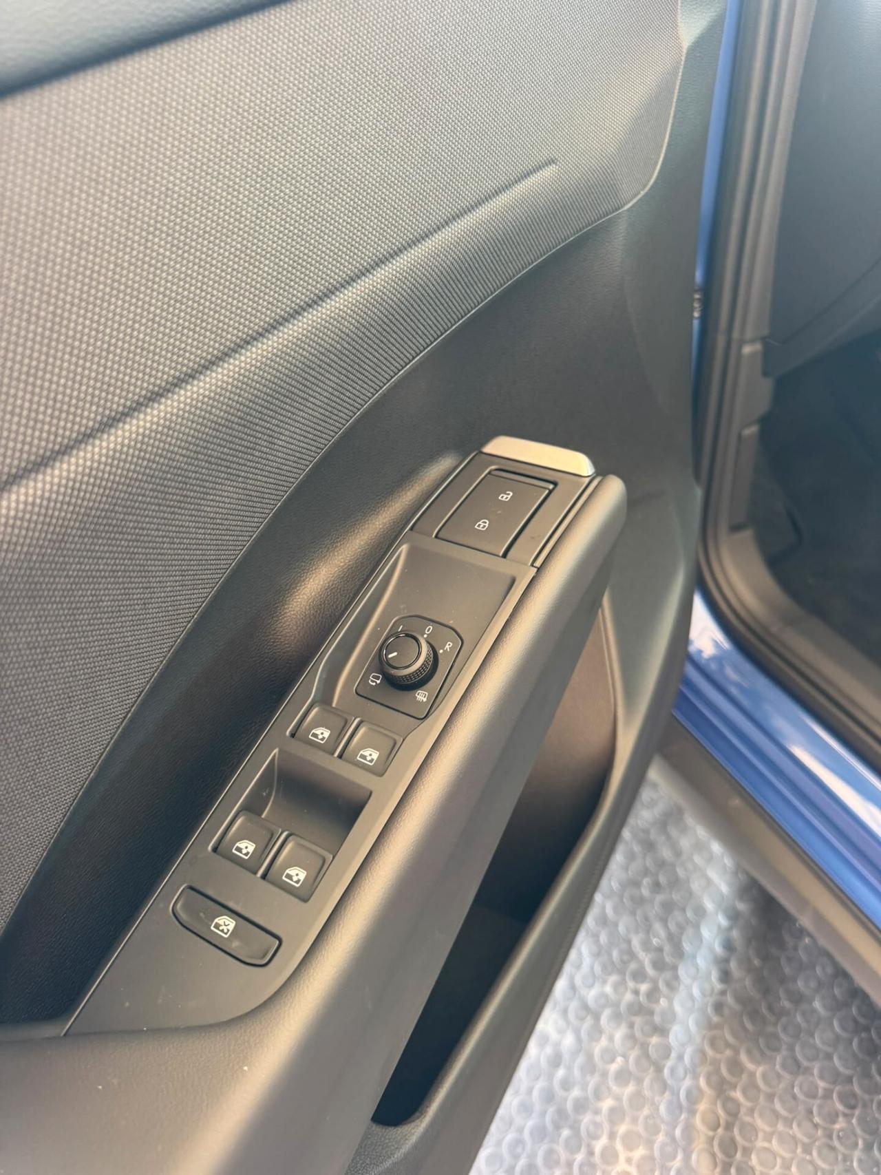 Volkswagen T-Roc 1.5 eTSI ACT DSG Life